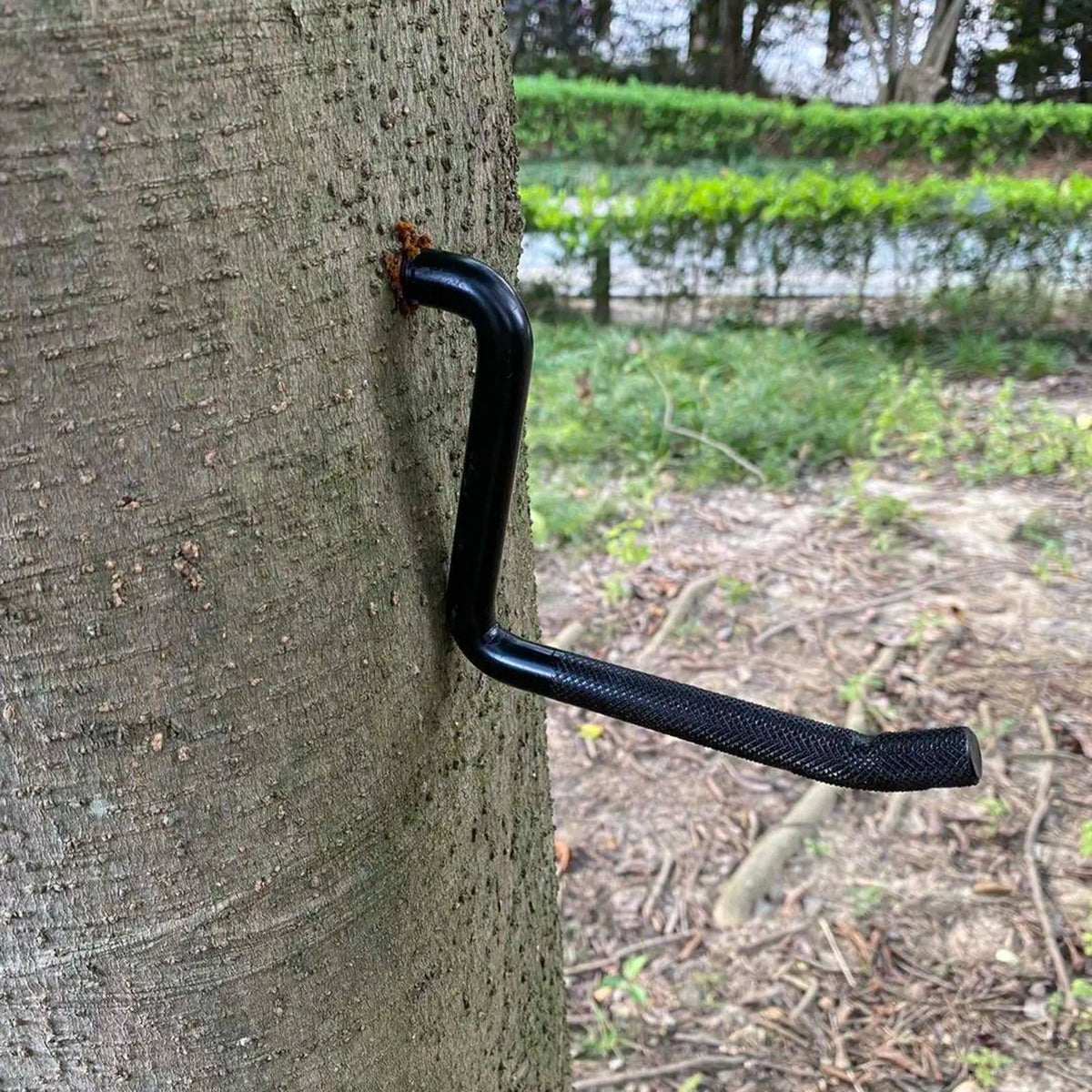 Slip Resistant Steel Tree Stand Steps For Hunting And Climbing