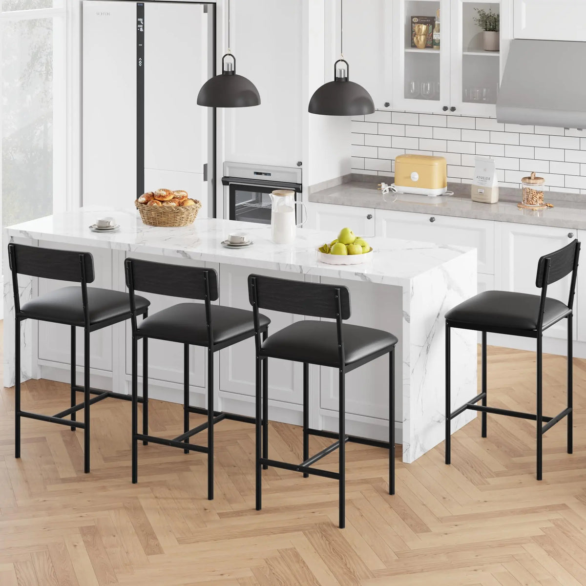 Heavy Duty Bar Stools With PU Leather Backrests And Footrests