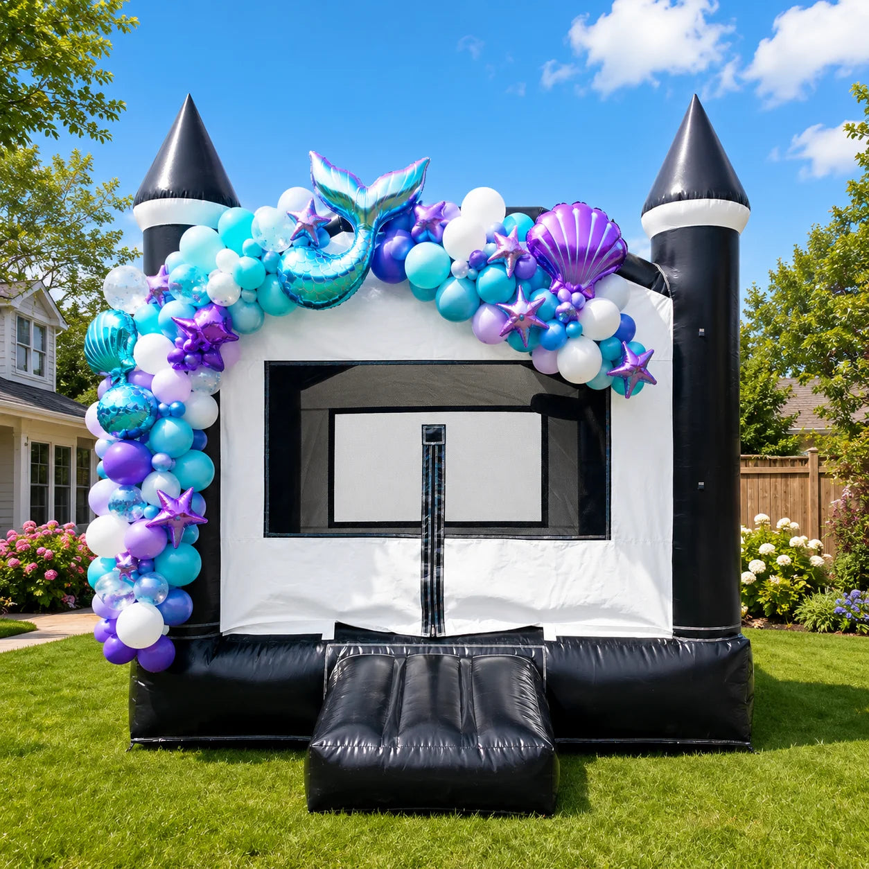 Commercial PVC Inflatable Bouncy Castle With Basketball Hoop For Kids