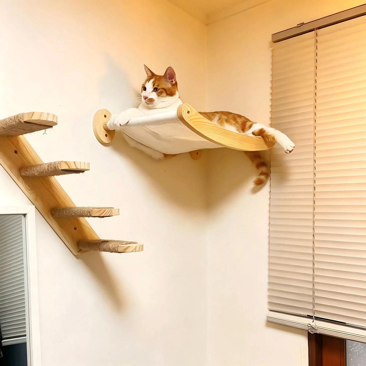 CWV Wall Mounted Cat Hammock And Sisal Scratching Shelf