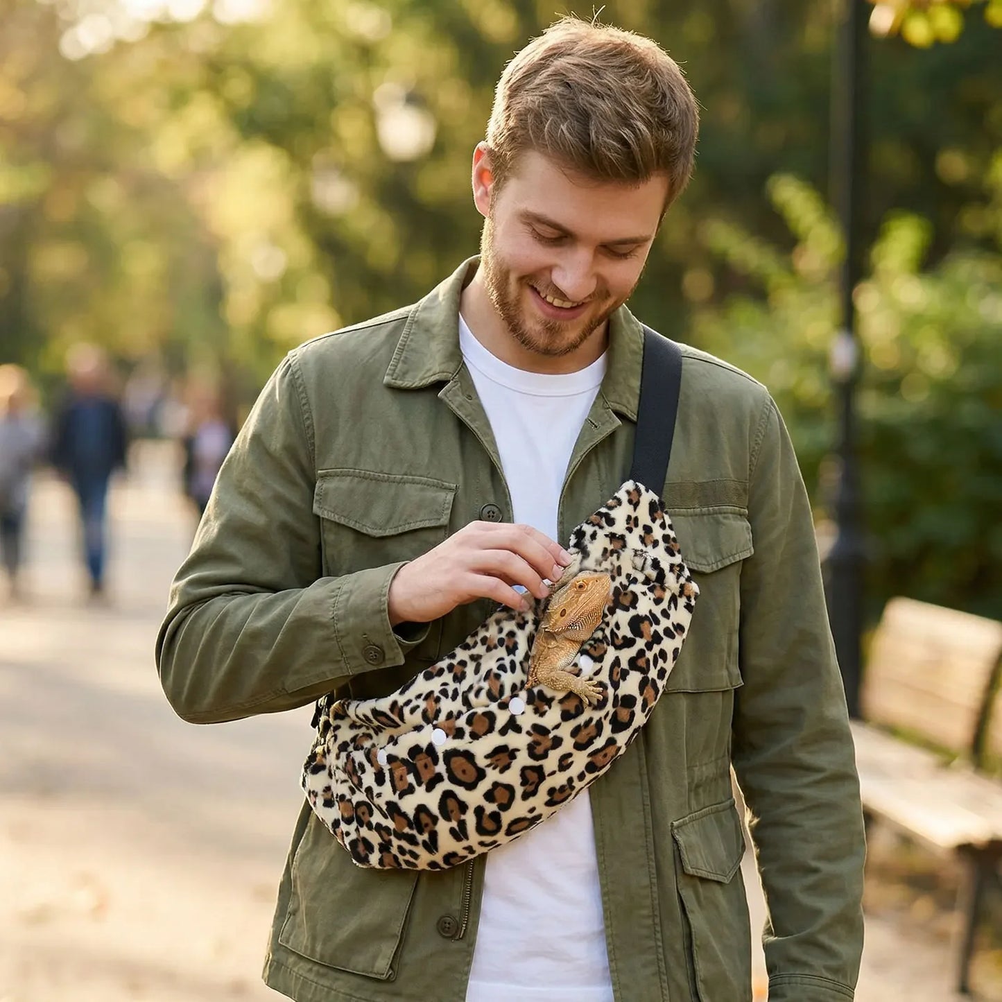 Bearded Dragon Reptile Pet Carrier Backpack With Wings