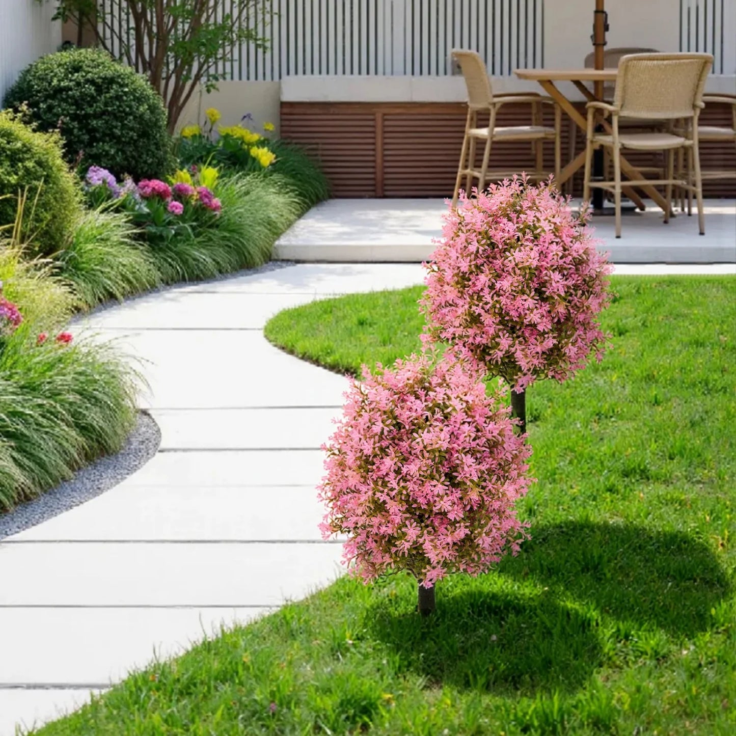 HiMISS Artificial Boxwood Topiary Ball With Ground Spike